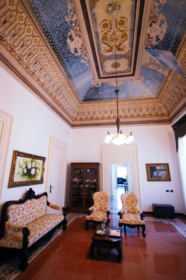 Palazzo Scarciglia Otel Minervino di Lecce Dış mekan fotoğraf