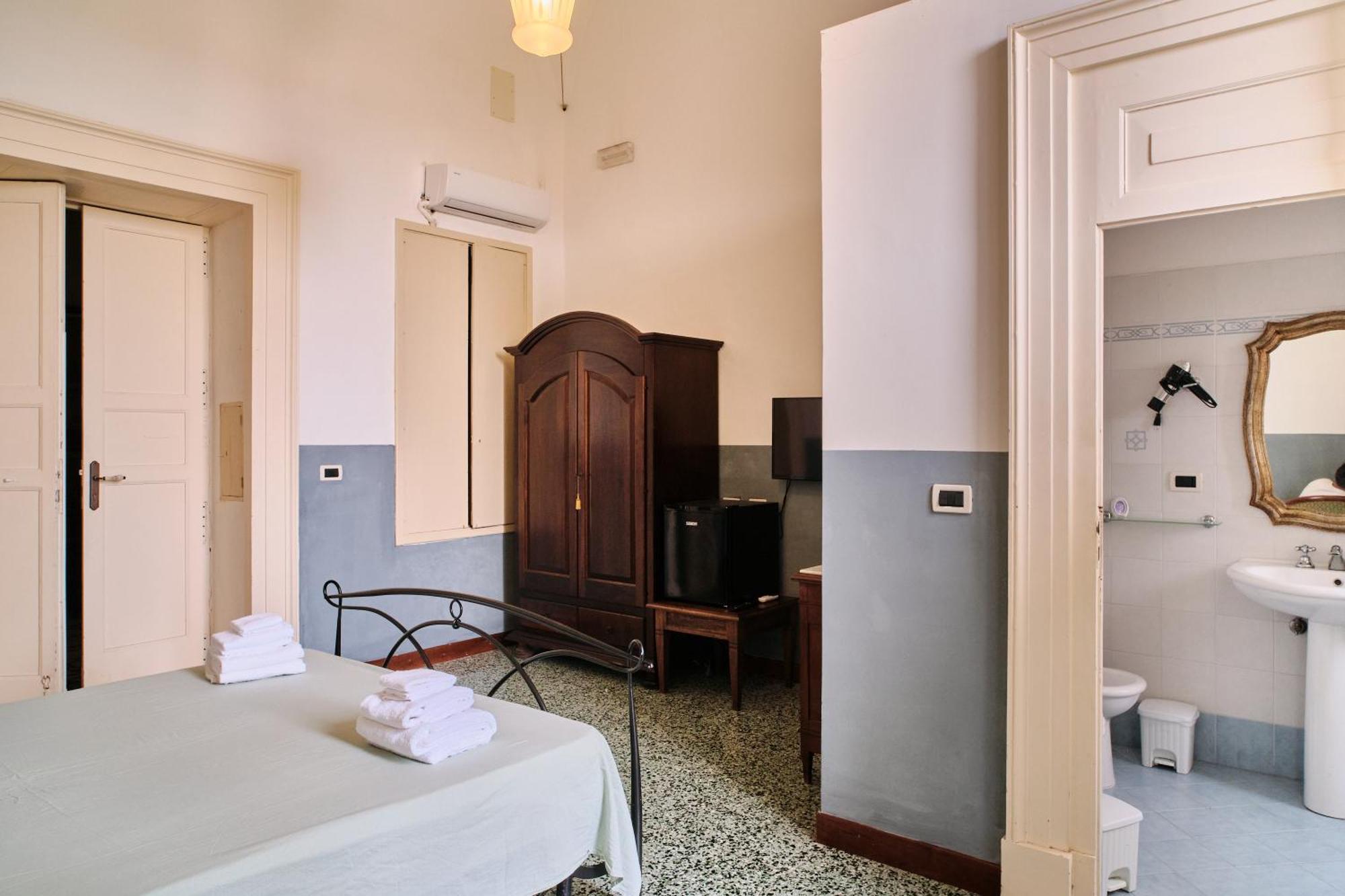 Palazzo Scarciglia Otel Minervino di Lecce Dış mekan fotoğraf