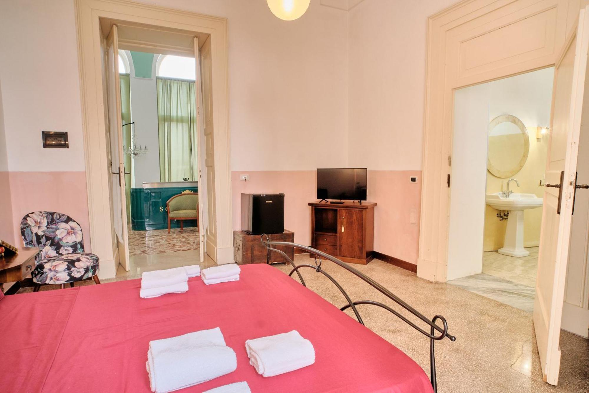 Palazzo Scarciglia Otel Minervino di Lecce Dış mekan fotoğraf